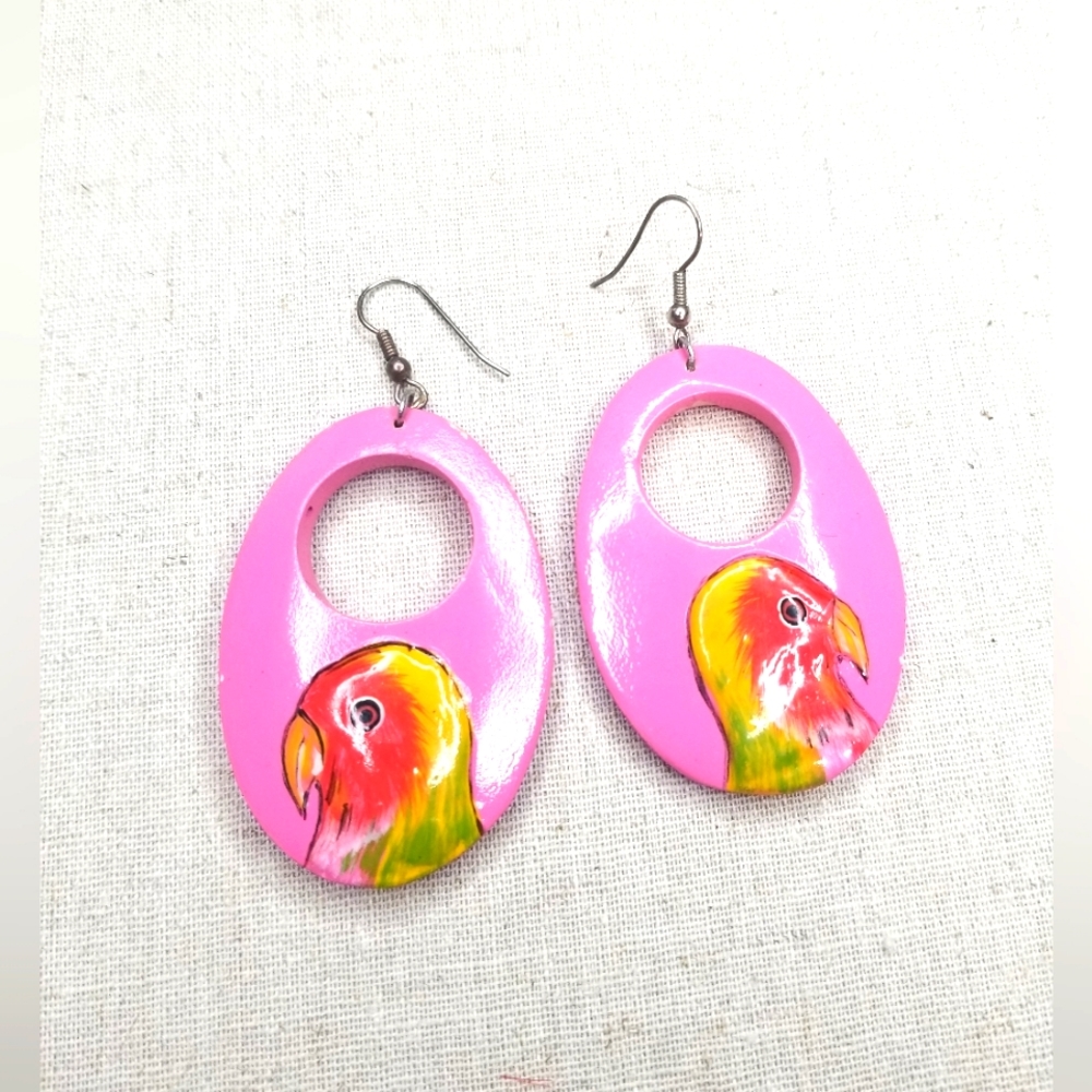 VINTAGE | Wooden Tropical Parrot Earrings